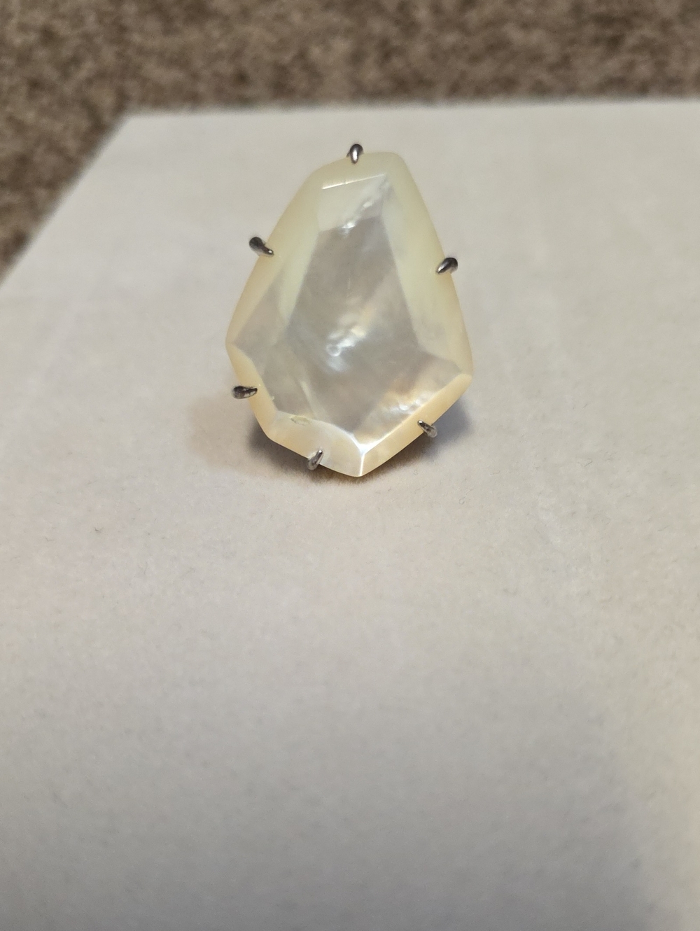 Kendra Scott Megan Ring In Iridescent Ivory Mother-Of-Pearl Set In Silver Size 8